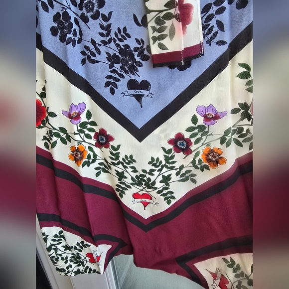 New Sandro dress of 100% silk - Picture 4 of 12